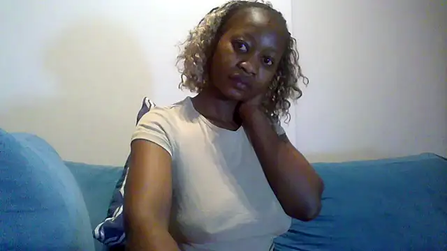 Snapshot of Hardnipples8 chatting on May 22, 2026, 11:10 pm Hardnipples8 online show from May 22, 2026, 11:10 pm