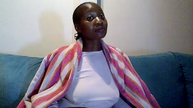 Snapshot of Hardnipples8 chatting on June 5, 2026, 7:47 am Hardnipples8 online show from June 5, 2026, 7:47 am