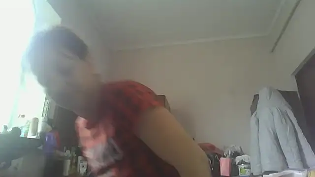 ShawnaAdams online show from November 15, 2025, 9:39 am