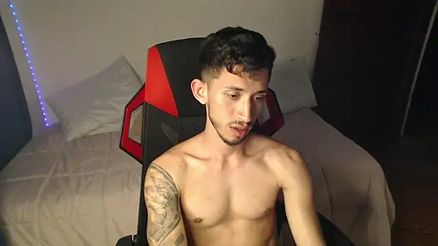 stevenSEX123 online show from December 1, 2024, 11:04 pm