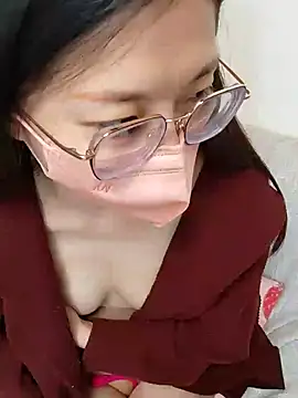 Lu Nana online show from February 2, 2025, 6:48 am