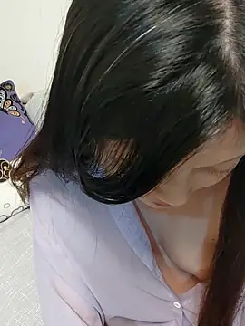 Lu Nana online show from March 5, 2025, 12:22 pm