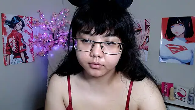 Moertomlly online show from November 4, 2025, 4:11 am