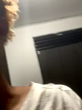 matatanlove online show from December 6, 2024, 6:37 am