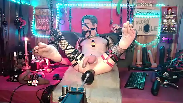 Kamafly4you online show from January 14, 2026, 3:28 pm