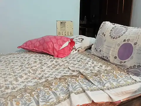 ArjunDeeper online show from April 13, 2026, 10:37 pm