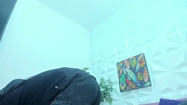 Hellen Sky online show from February 22, 2025, 7:03 pm