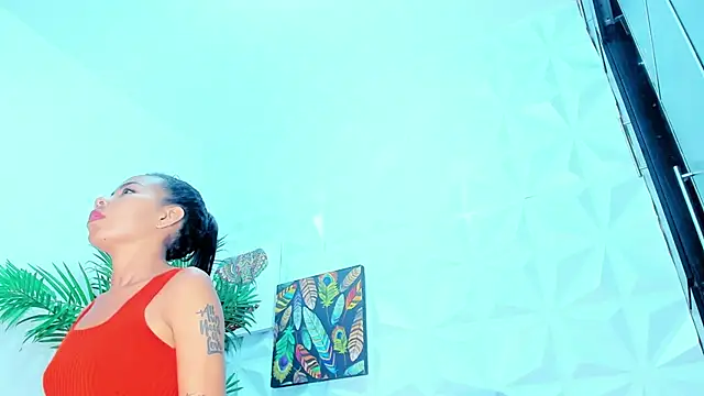 Hellen Sky online show from November 22, 2025, 7:02 pm