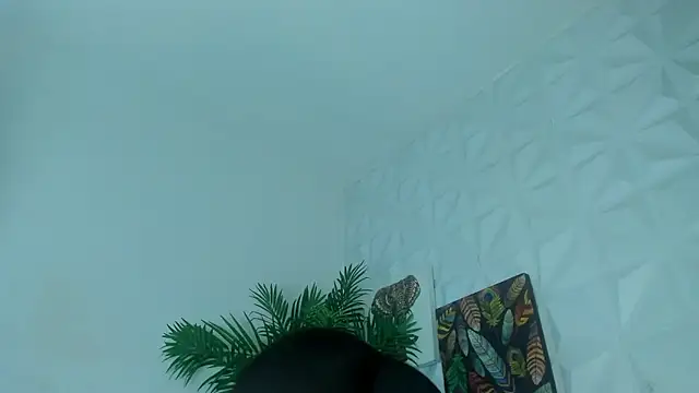 Hellen Sky online show from January 12, 2026, 7:08 pm