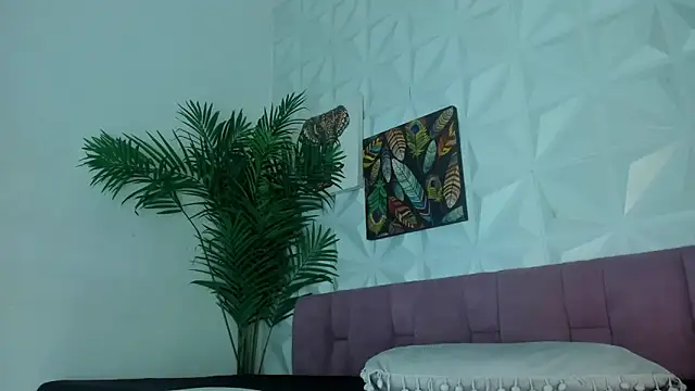 Snapshot of Hellen_Sky chatting on February 11, 2026, 7:08 pm Hellen Sky online show from February 11, 2026, 7:08 pm