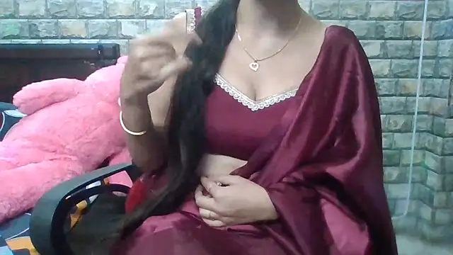 Snapshot of Sexy_iknoor chatting on November 20, 2025, 4:34 am Sexy iknoor online show from November 20, 2025, 4:34 am