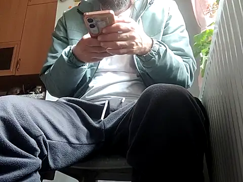 Snapshot of PandaDadd chatting on May 17, 2026, 5:38 am PandaDadd online show from May 17, 2026, 5:38 am