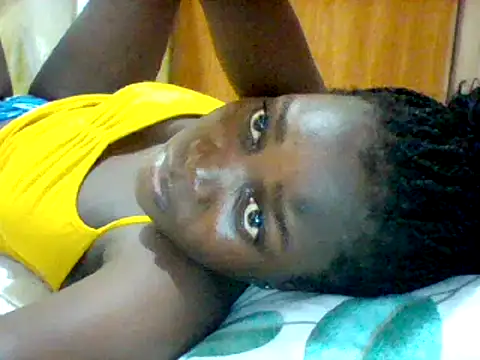 Snapshot of Alessandrajenna chatting on February 18, 2025, 4:59 pm Alessandrajenna online show from February 18, 2025, 4:59 pm