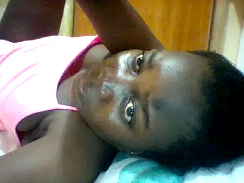 Snapshot of Alessandrajenna chatting on February 23, 2025, 9:59 pm Alessandrajenna online show from February 23, 2025, 9:59 pm