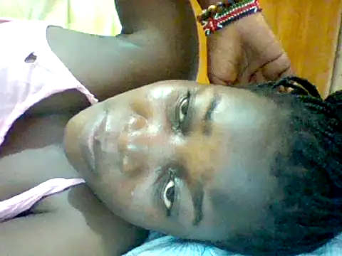 Snapshot of Alessandrajenna chatting on March 8, 2025, 11:39 pm Alessandrajenna online show from March 8, 2025, 11:39 pm