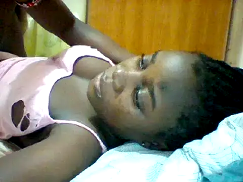 Snapshot of Alessandrajenna chatting on March 22, 2025, 9:10 pm Alessandrajenna online show from March 22, 2025, 9:10 pm