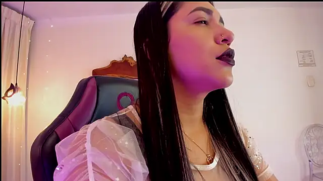 BonnieBad01 online show from November 29, 2025, 2:20 pm