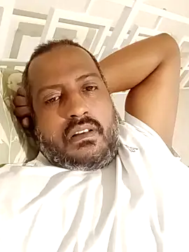 Snapshot of bink1982 chatting on January 31, 2026, 9:35 pm bink1982 online show from January 31, 2026, 9:35 pm