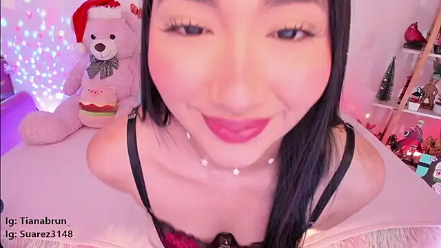 Zara uwu  online show from January 6, 2025, 11:18 am