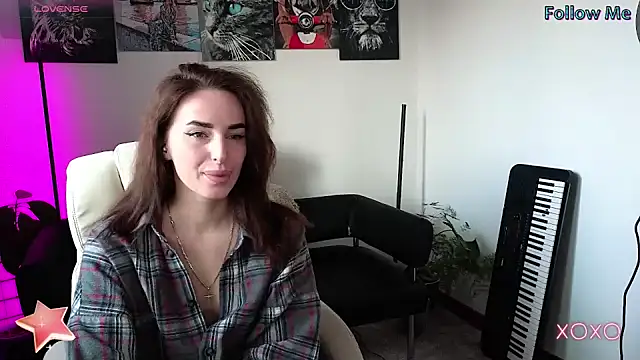 Snapshot of xx_adrihanna_xx chatting on February 12, 2025, 6:08 am xx adrihanna xx online show from February 12, 2025, 6:08 am