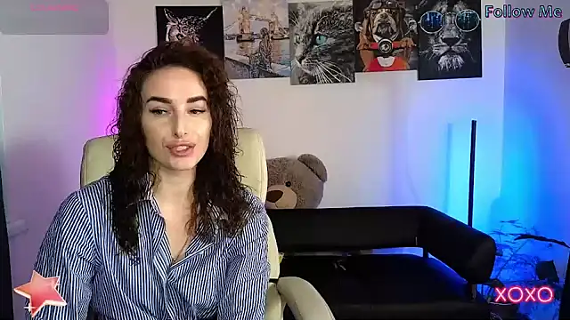 Snapshot of xx_adrihanna_xx chatting on February 20, 2025, 3:08 pm xx adrihanna xx online show from February 20, 2025, 3:08 pm