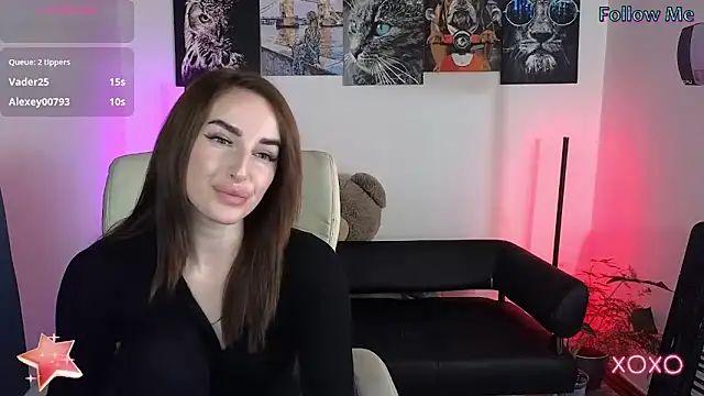 Snapshot of xx_adrihanna_xx chatting on February 25, 2025, 6:09 pm xx adrihanna xx online show from February 25, 2025, 6:09 pm