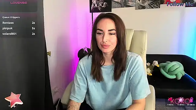 Snapshot of xx_adrihanna_xx chatting on February 27, 2025, 6:53 pm xx adrihanna xx online show from February 27, 2025, 6:53 pm