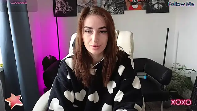 Snapshot of xx_adrihanna_xx chatting on March 4, 2025, 8:57 am xx adrihanna xx online show from March 4, 2025, 8:57 am