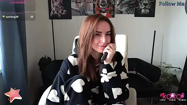 Snapshot of xx_adrihanna_xx chatting on March 6, 2025, 7:14 am xx adrihanna xx online show from March 6, 2025, 7:14 am