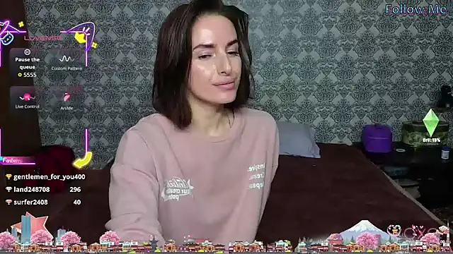 Snapshot of xx_adrihanna_xx chatting on October 8, 2025, 5:21 pm xx adrihanna xx online show from October 8, 2025, 5:21 pm