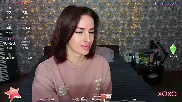 Snapshot of xx_adrihanna_xx chatting on December 2, 2025, 6:52 am xx adrihanna xx online show from December 2, 2025, 6:52 am