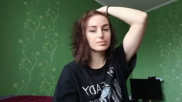 Snapshot of xx_adrihanna_xx chatting on January 14, 2026, 10:10 am xx adrihanna xx online show from January 14, 2026, 10:10 am