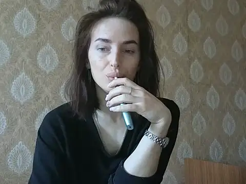 Snapshot of xx_adrihanna_xx chatting on February 16, 2026, 10:11 am xx adrihanna xx online show from February 16, 2026, 10:11 am