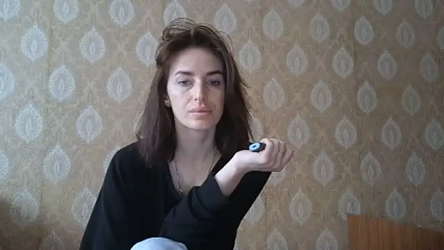 Snapshot of xx_adrihanna_xx chatting on February 18, 2026, 6:53 am xx adrihanna xx online show from February 18, 2026, 6:53 am