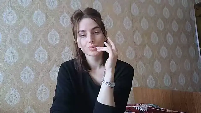 Snapshot of xx_adrihanna_xx chatting on February 19, 2026, 10:11 am xx adrihanna xx online show from February 19, 2026, 10:11 am