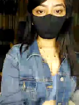 Snapshot of Sima--Roy chatting on December 13, 2024, 8:15 pm Sima--Roy online show from December 13, 2024, 8:15 pm