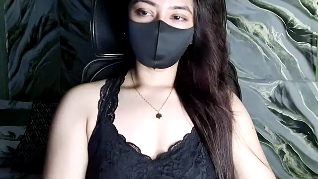 Snapshot of Sima--Roy chatting on September 28, 2025, 10:37 pm Sima--Roy online show from September 28, 2025, 10:37 pm