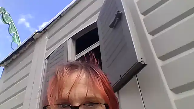 spundarella420 online show from November 29, 2025, 6:22 pm