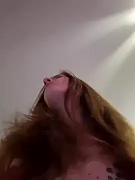 Ladykimberly XOXO online show from December 16, 2024, 5:17 am