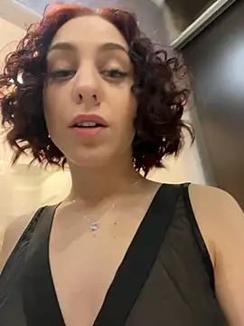Snapshot of AnnGilbert chatting on February 3, 2025, 6:07 pm AnnGilbert online show from February 3, 2025, 6:07 pm