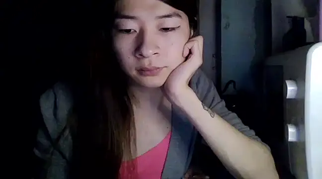 CarlyJoy online show from March 6, 2025, 2:08 pm