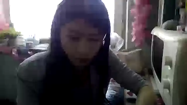 CarlyJoy online show from October 20, 2025, 8:04 am