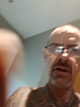 Snapshot of deepstroker42071 chatting on January 9, 2026, 3:09 am deepstroker42071 online show from January 9, 2026, 3:09 am