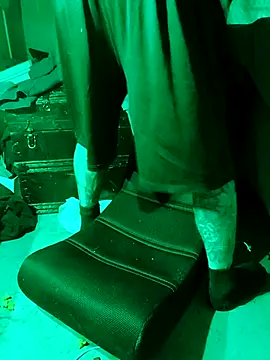 Snapshot of deepstroker42071 chatting on February 17, 2026, 8:11 am deepstroker42071 online show from February 17, 2026, 8:11 am