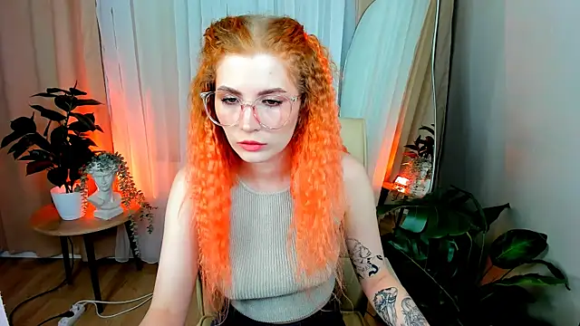 Mira  Blush online show from February 8, 2025, 1:33 pm