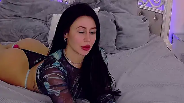 CrissyTaylor online show from February 5, 2025, 12:49 pm