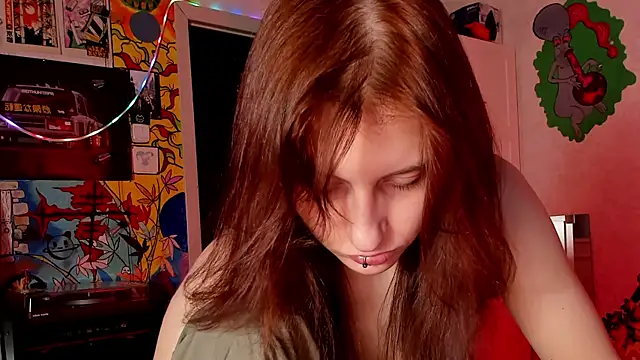 Sunny Mouse  online show from April 15, 2026, 7:32 pm