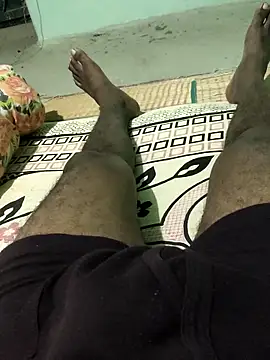 SILENT FUCKER 01 online show from March 4, 2025, 5:03 pm