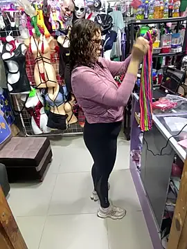 ROSALIALUCY online show from October 25, 2025, 11:51 am