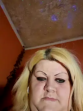 Snapshot of ducicsajsziii chatting on December 18, 2024, 9:18 pm ducicsajsziii online show from December 18, 2024, 9:18 pm